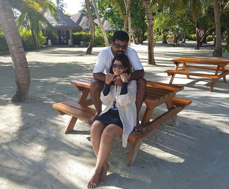 B'day Special: Actress Rambha Family Enjoying Vacation at Maldives Photos