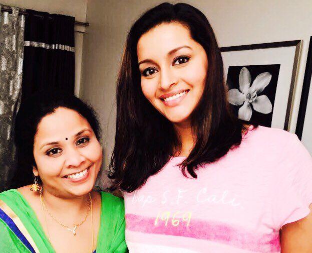 B'DAY Special: Actress Renu Desai Rare & Unseen Photos