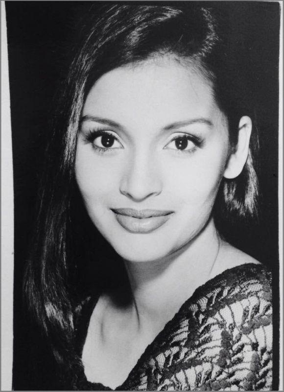 B'DAY Special: Actress Renu Desai Rare & Unseen Photos