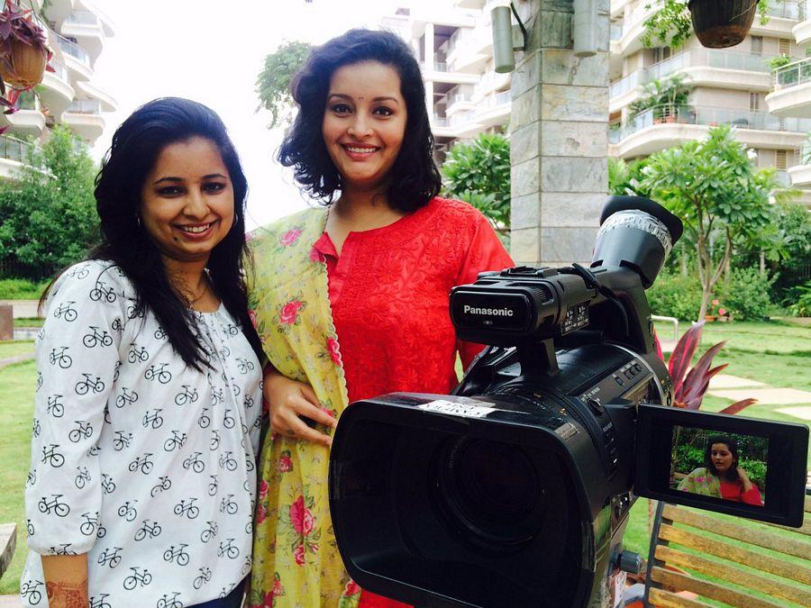 B'DAY Special: Actress Renu Desai Rare & Unseen Photos