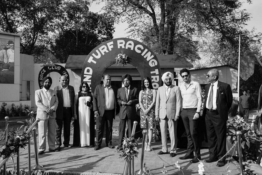 Actress Sunny Leone Latest 2017 UNSEEN Photos