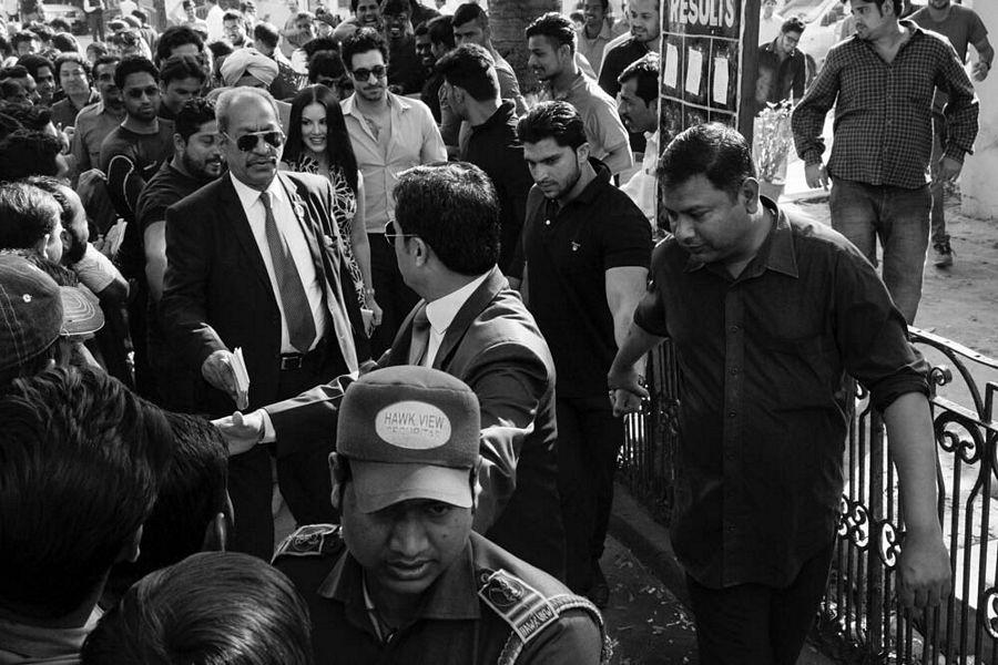 Actress Sunny Leone Latest 2017 UNSEEN Photos