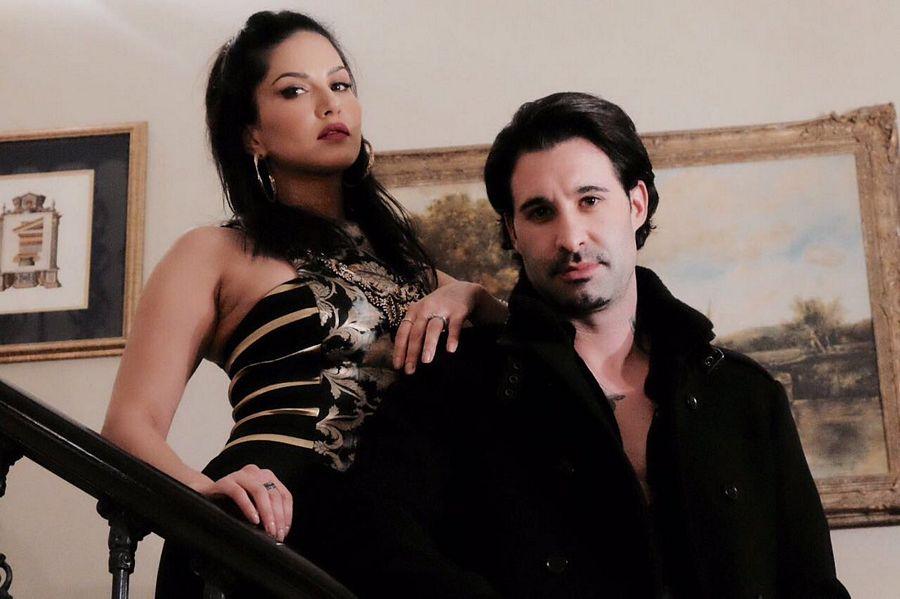 Actress Sunny Leone Latest 2017 UNSEEN Photos