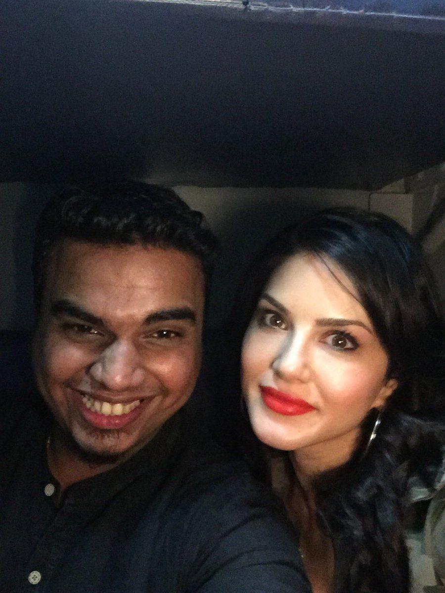 Actress Sunny Leone Latest 2017 UNSEEN Photos