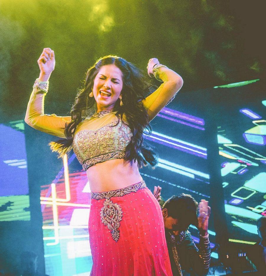 Actress Sunny Leone Latest Unseen Photo Stills