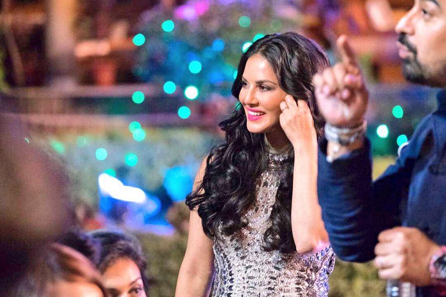 Actress Sunny Leone Rare & Unseen Pictures