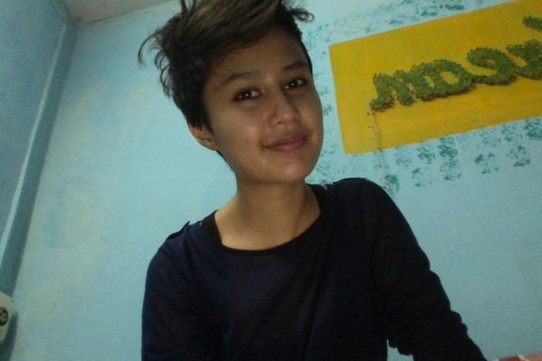 Airtel 4G Girl Sasha Chettri Selfies