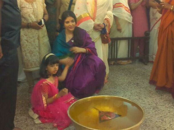 Aishwarya Rai Bachchan and Aaradhya at Durga Puja