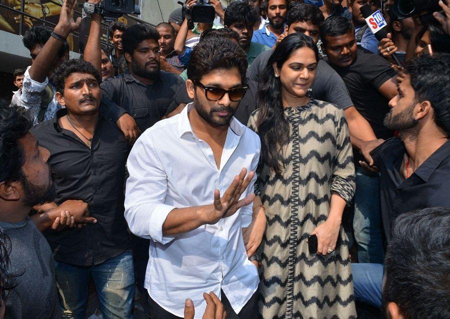 Allu Arjun & Sneha Reddy Watching Khaidi No 150 Movie Photos