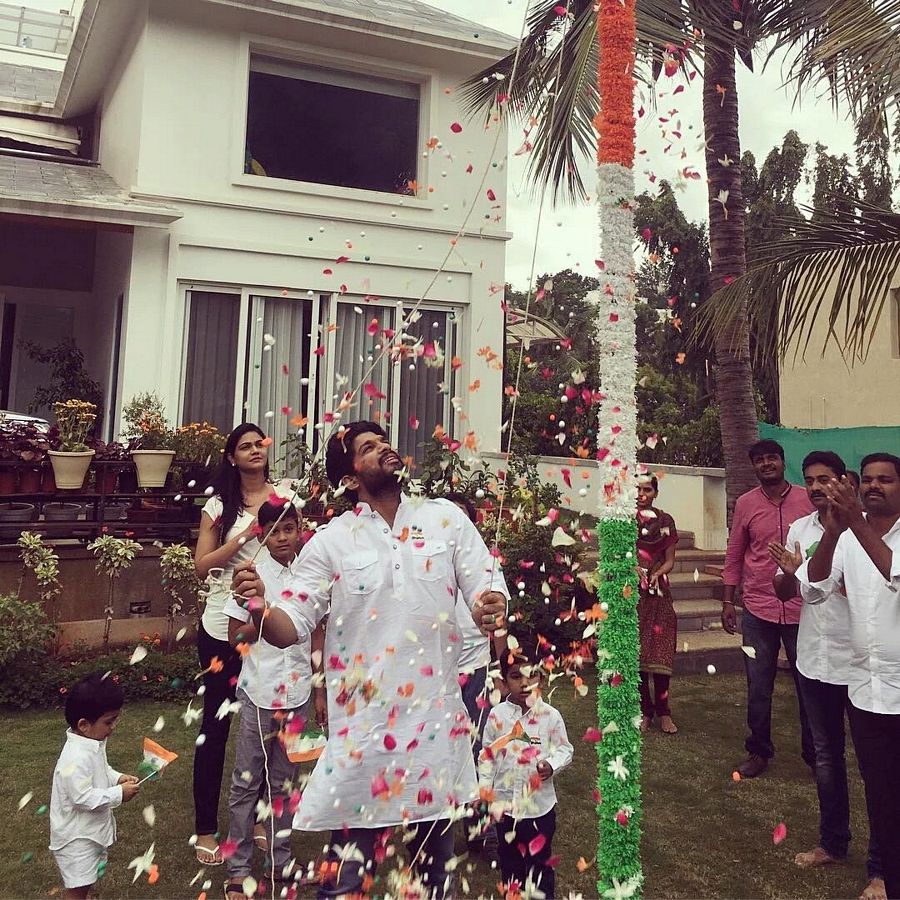 Allu Arjun Celebrates Independence Day