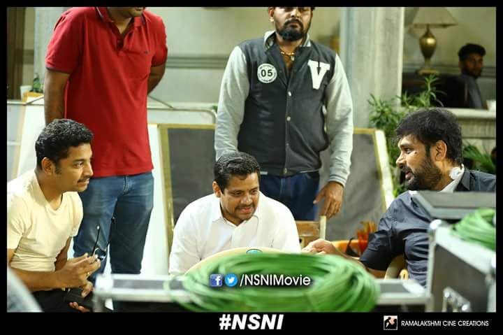 Allu Arjun Leaked Stills from the sets of Naa Peru Surya