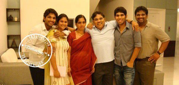 Allu Arjun Rare & Unseen Photos with Lovely Family
