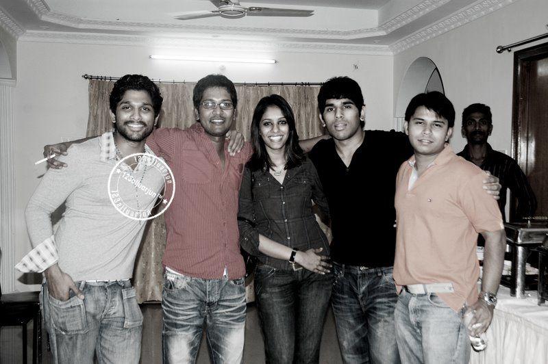Allu Arjun Rare & Unseen Photos with Lovely Family