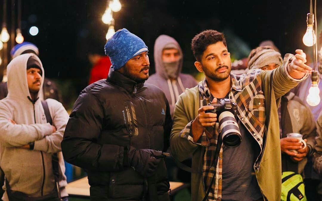 Allu Arjun working stills right from the sets of Naa Peru Surya