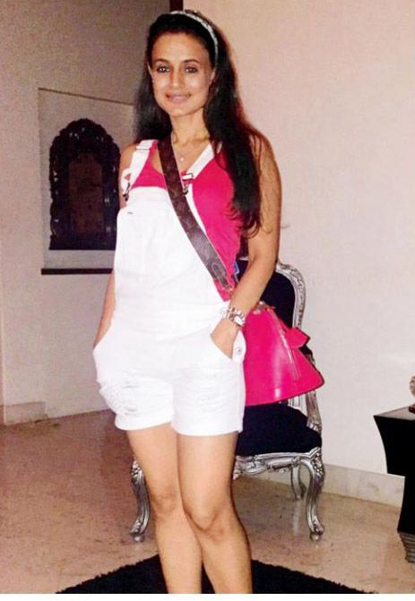 Ameesha Patel NEVER SEEN Unseen Photos