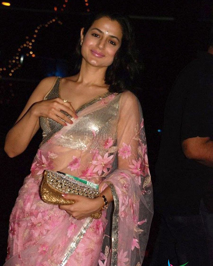 Ameesha Patel NEVER SEEN Unseen Photos