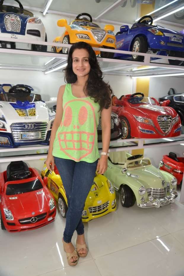 Ameesha Patel NEVER SEEN Unseen Photos