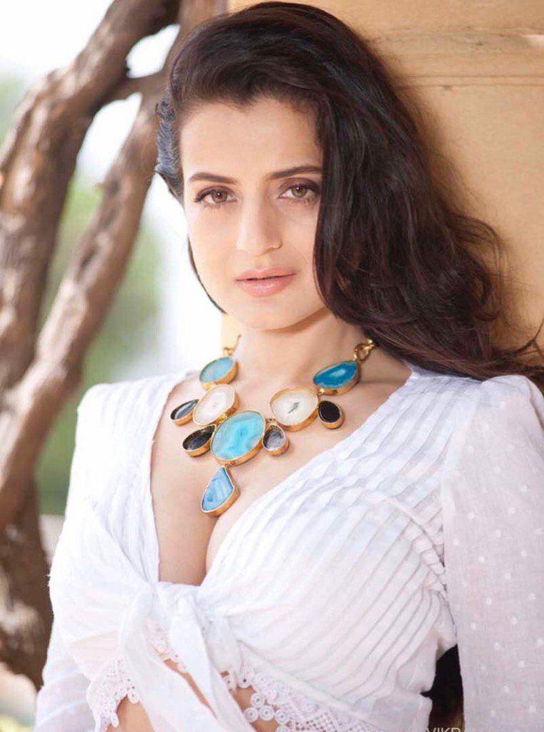 Ameesha Patel Never Seen Photos Collections