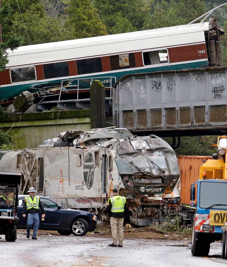 Amtrak Train Derails in Washington State Photos