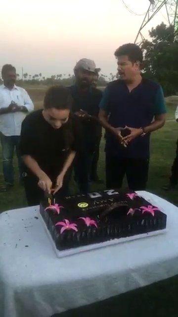 Amy Jackson Celebrates Her Birthday On Rajinikanth’s 2.0 Sets