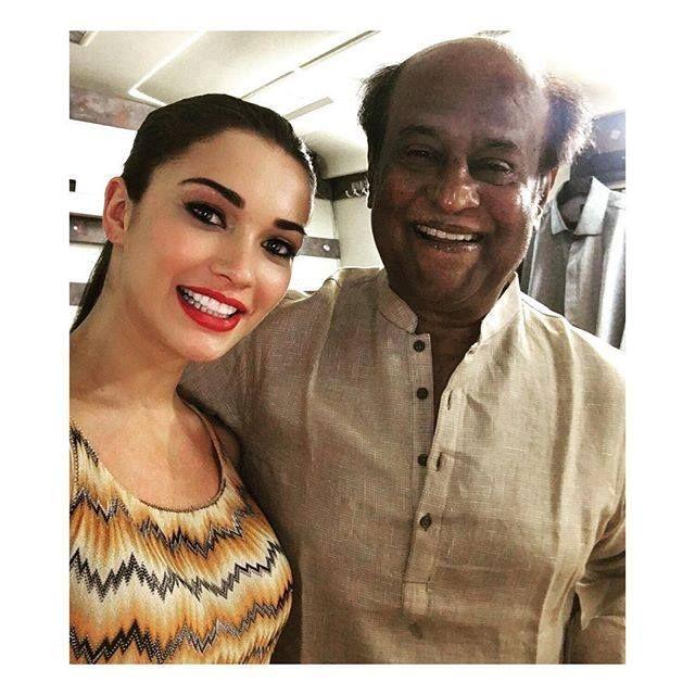 Amy Jackson Private Moments Photos Goes Viral On Internet