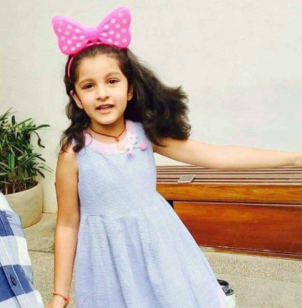 An adorable clicks of Mahesh's daughter Sithara