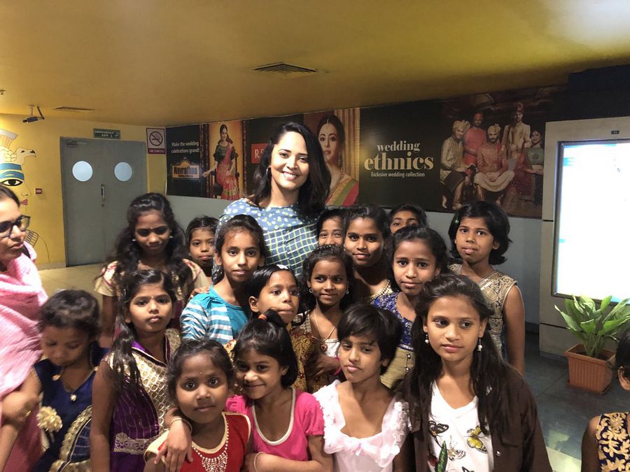 Anasuya and Rashmi Latest Unseen Pics