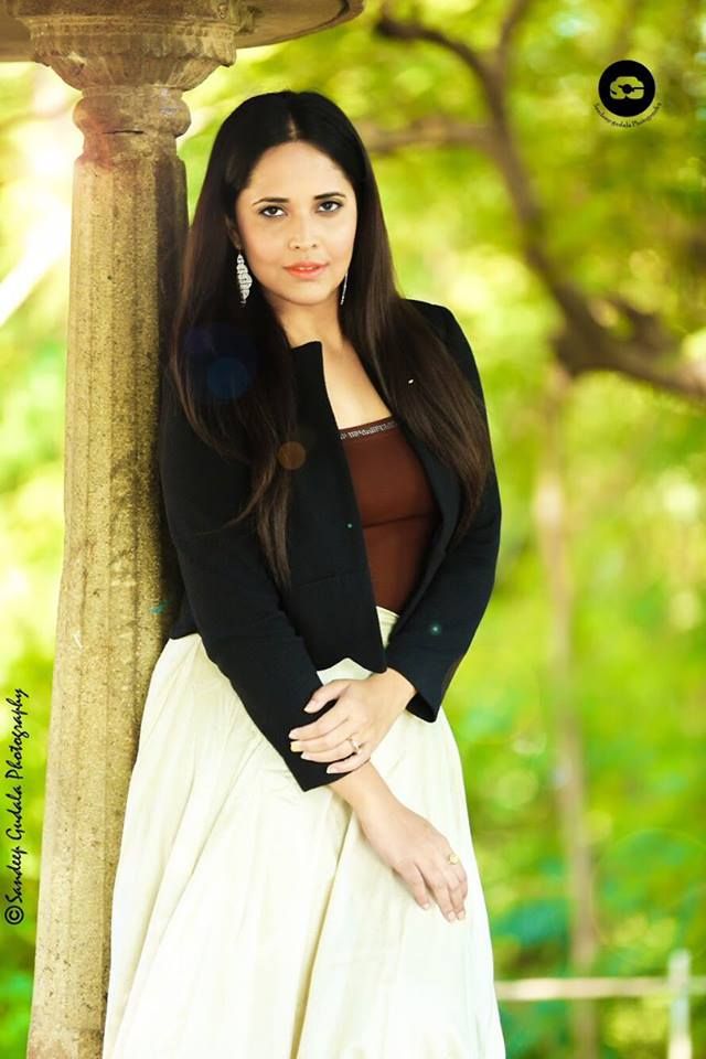 Anchor Anasuya Latest Beautiful Stills