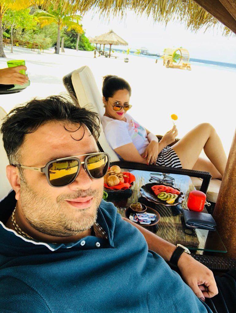 Anchor Anasuya Latest Pics from her Holiday!