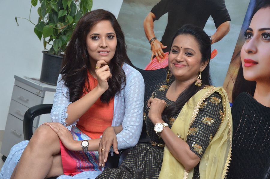 Anchor Anasuya and Suma Photos