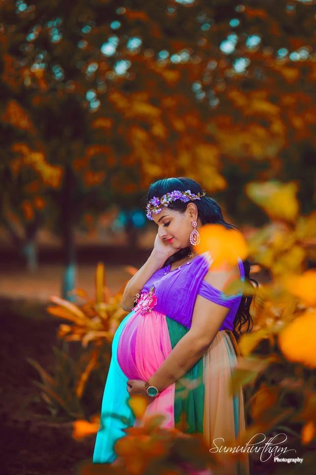 Anchor Mrudula Maternity Photoshoot Stills