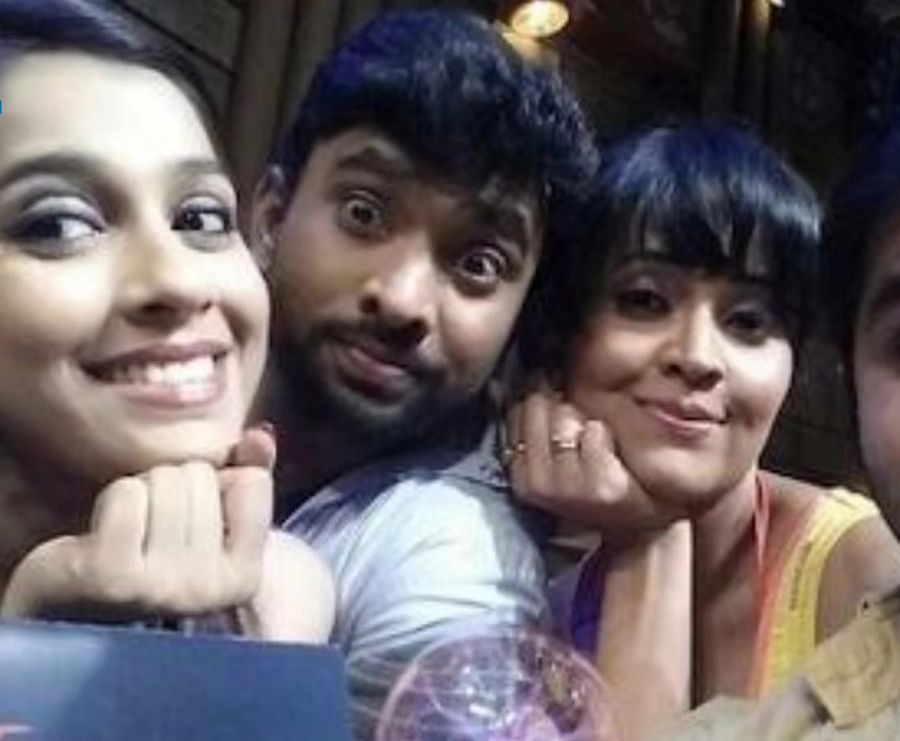 Anchor Rashmi Gautam HOUSE INSIDE VIEW Photos