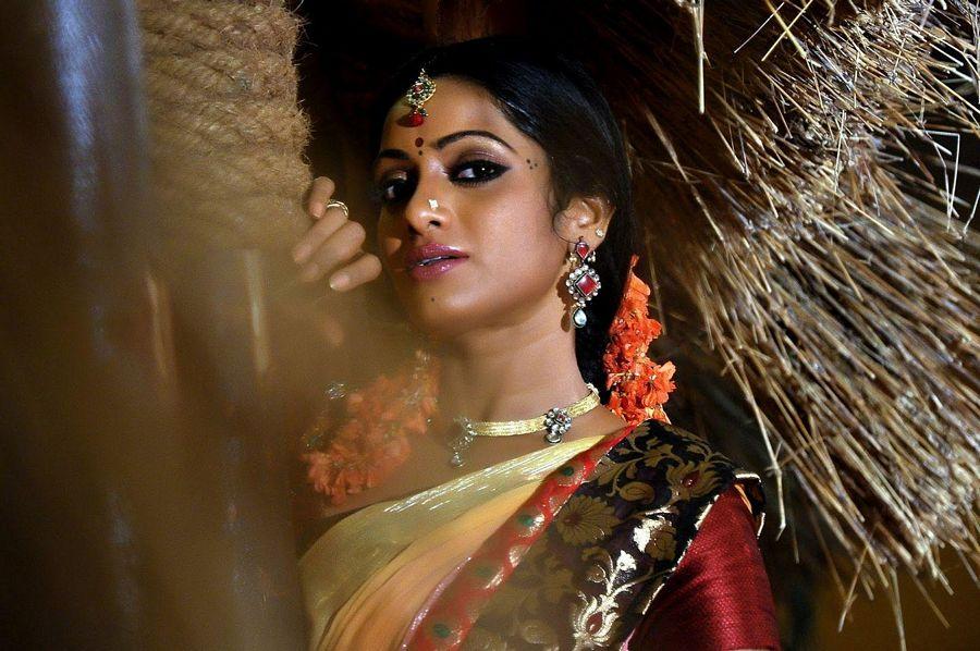 Anchor Udaya Bhanu Rare & UNseened Photos