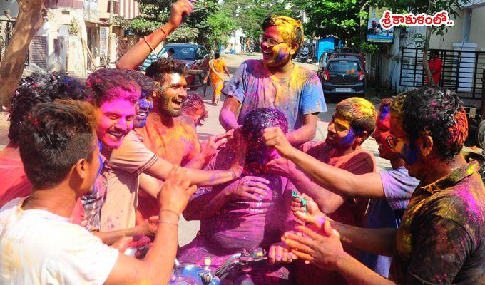 Andhra Pradesh Holi 2018 Celebrations Photos