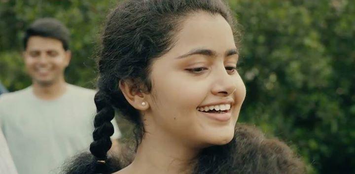 Anupama Parameswaran Without Makeup Rare & Unseen Photos