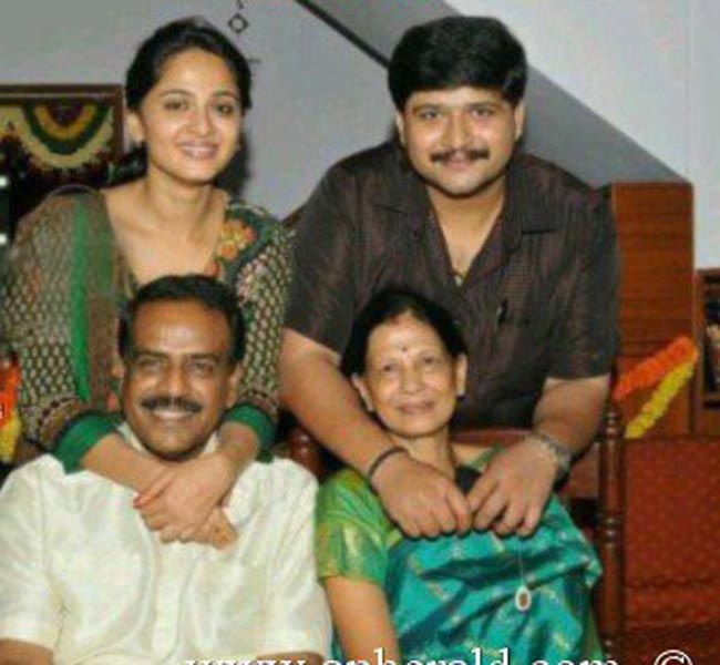 Anushka Shetty Rare and Unseen Collection 