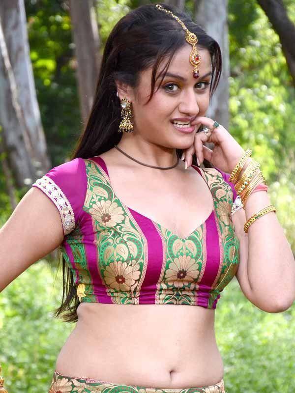 Tamil Actress Sonia Agarwal Never SEEN Photos Collections!