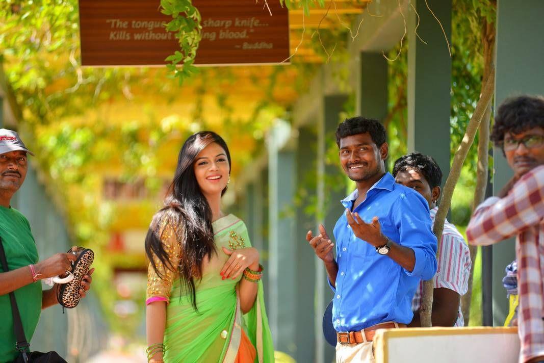 B Tech Babulu Telugu Movie Working Stills