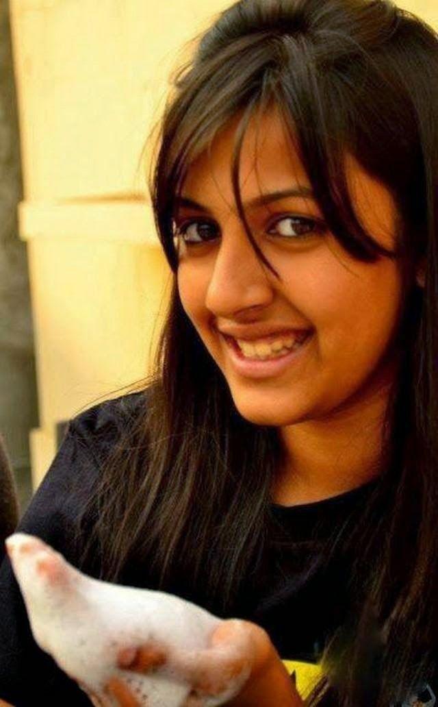 Konidela Niharika Rare & Unseen Photos Collections!