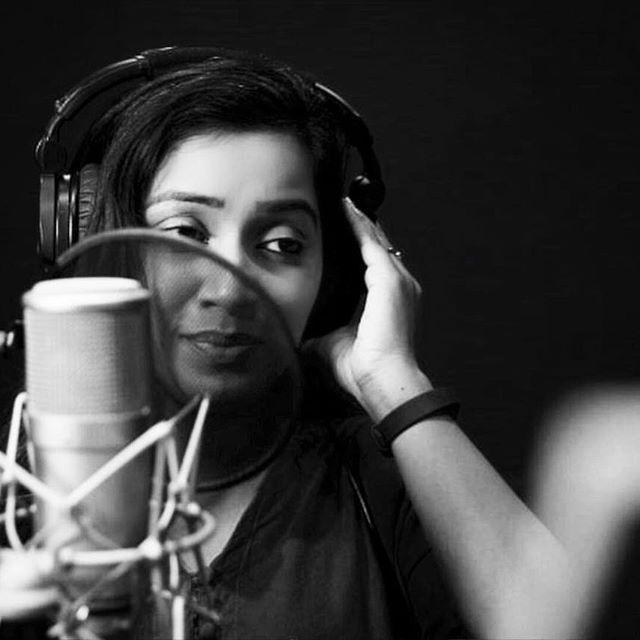B'day Special: Rare & Unseen Photos Of Popular Singer Shreya Ghoshal
