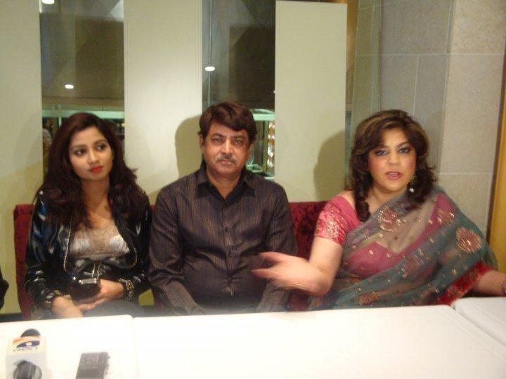 B'day Special: Rare & Unseen Photos Of Popular Singer Shreya Ghoshal