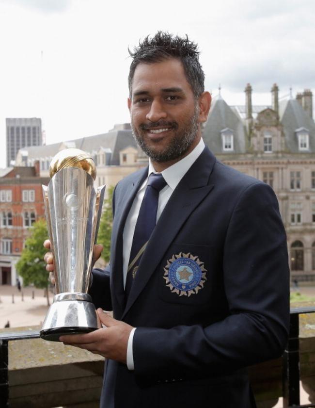 B'day Special: Rare & Unseen Pictures Of Indian cricketer Mahendra Singh Dhoni