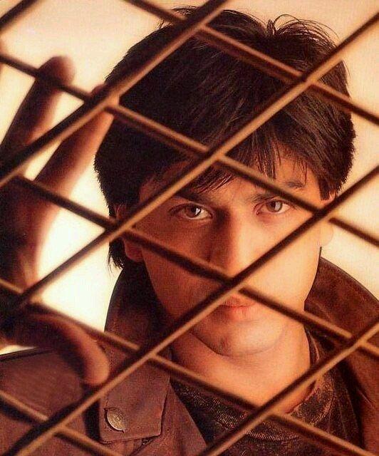 B'day Special: Shah Rukh Khan Rare & Unseen Photos