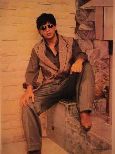B'day Special: Shah Rukh Khan Rare & Unseen Photos