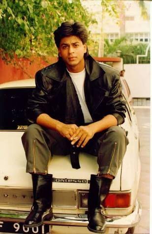 B'day Special: Shah Rukh Khan Rare & Unseen Photos