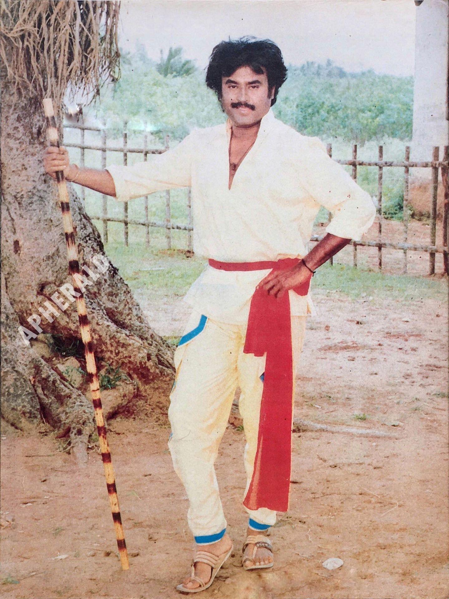 B'day Special: Superstar Rajinikanth Never Seen Photos Collections