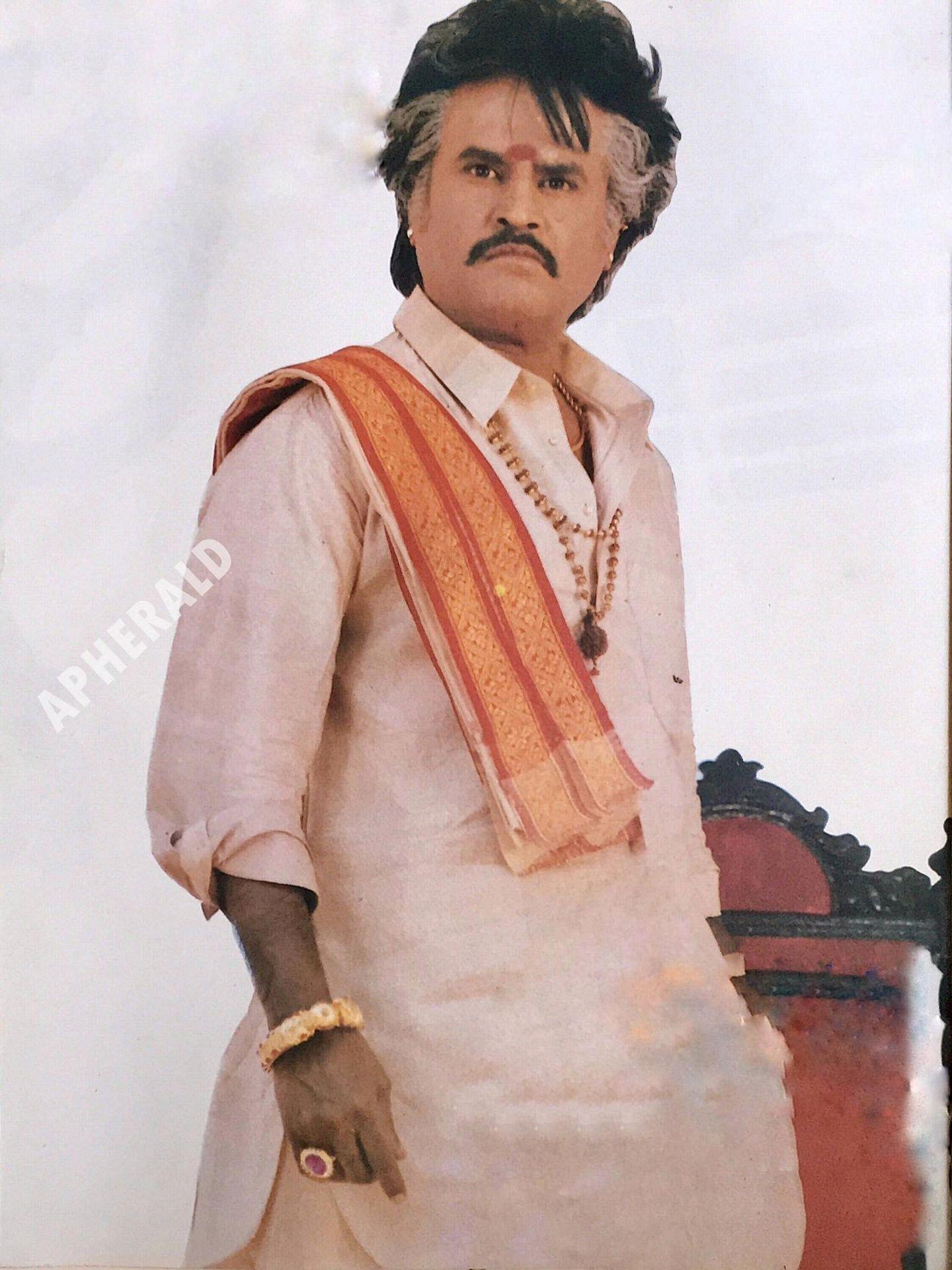 B'day Special: Superstar Rajinikanth Never Seen Photos Collections