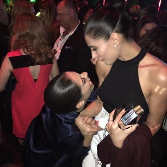Badly Timed Photos Of Celebrities That Are Too Embarrassing
