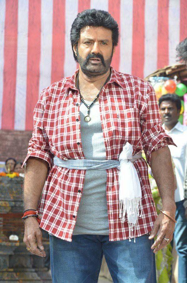 Balakrishna Jai Simha Telugu Movie Working Leaked Stills & Posters