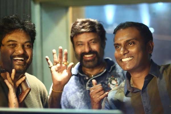 Balakrishna Paisa Vasool Shooting Sets Photos